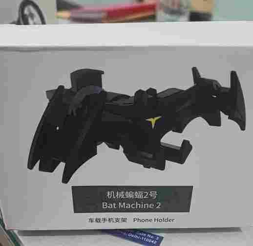 Batman phone holder in cars