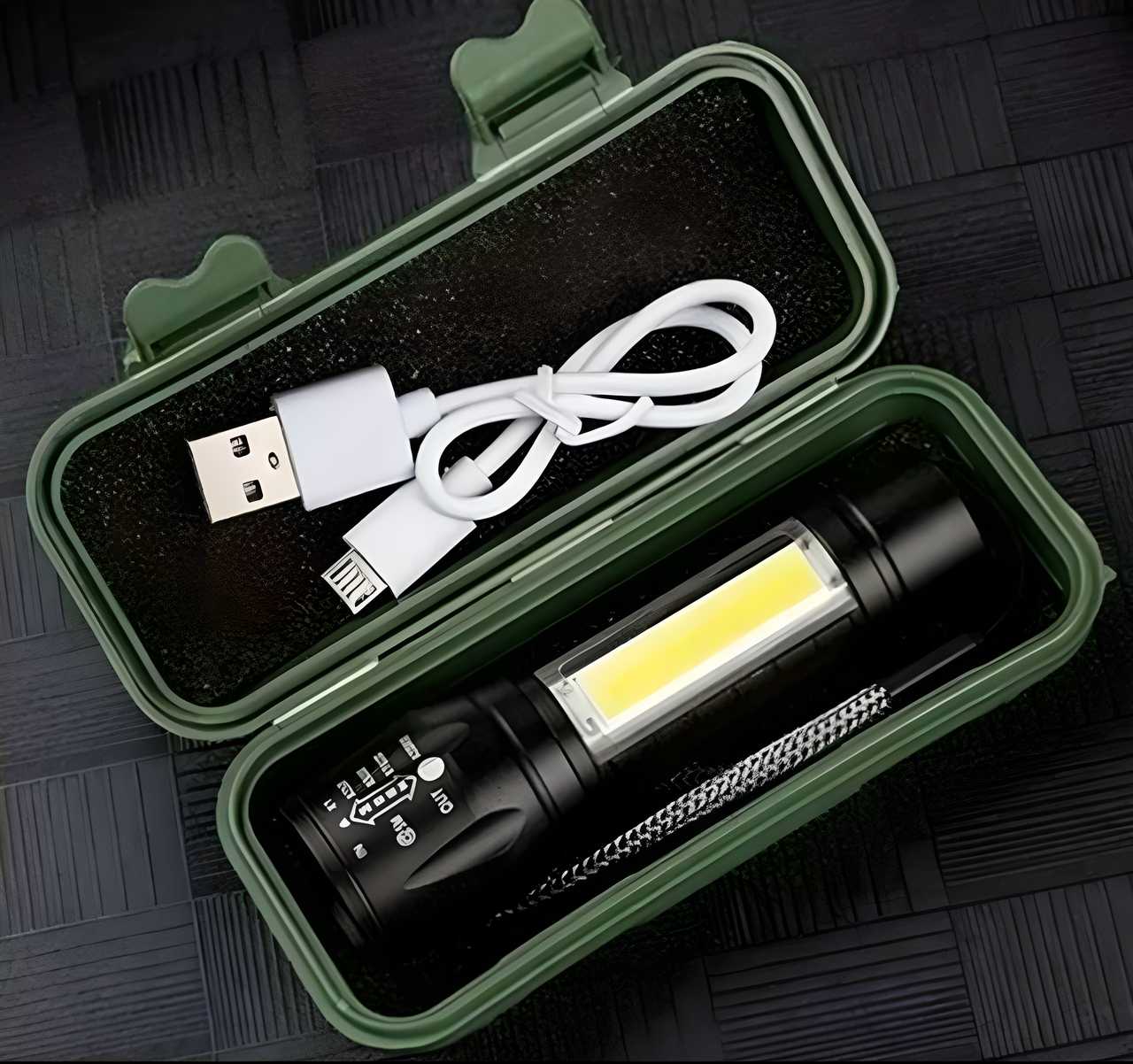 Mini Portable LED Torch – Black